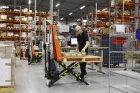 Vysokozdvižné ruční paletové vozíky pro manipulaci lehkých břemen bt-lifter-h-series-hhl100-hand-pallet-trucks-pop-up-8.jpg