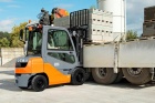 Spalovací vysokozdvižný vozík pro zakládání a manipulaci lehkých až středně těžkých břemen toyota-tonero-ic-counterbalanced-trucks-product-pop-up-11.jpg